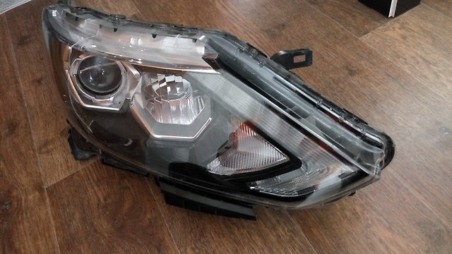 передняя фара ниссан кашкай j10