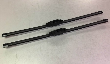 Щетки стеклоочистителя 2889000Q0J (комплект 2 шт.) Ниссан Террано (Nissan Terrano D10 '2014- ( бескаркасные 500/500 мм)