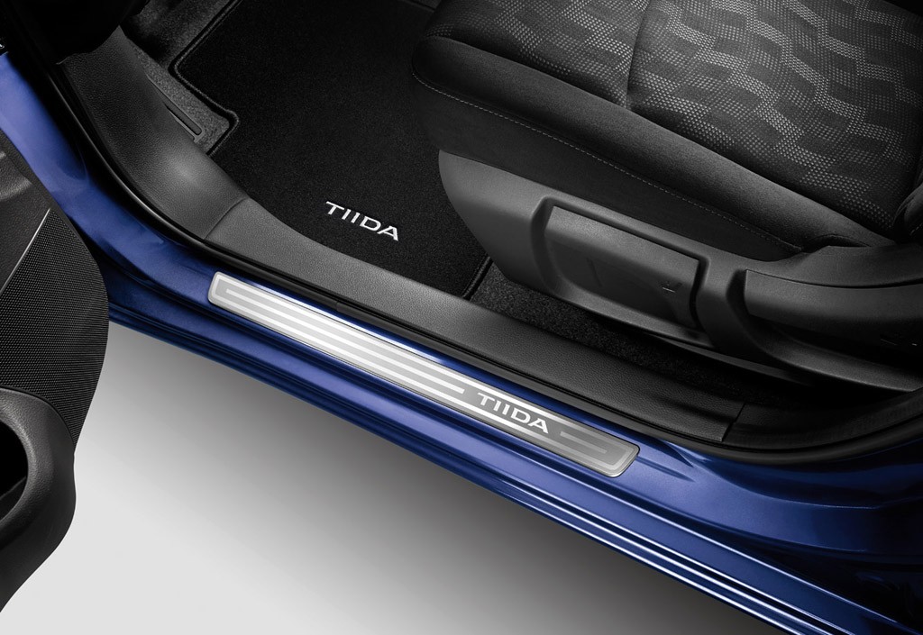 Коврики в салон велюровые комплект для Ниссан Тиида (Nissan Tiida) C13 (2015-), Nissan Pulsar Коврики в салон велюровые комплект для Ниссан Тиида (Nissan Tiida) C13 (2015-), Nissan Pulsar