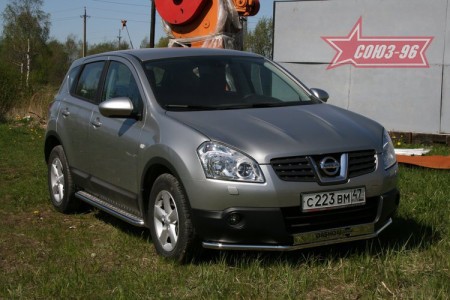 Декоративная накладка на передний бампер Ниссан Кашкай (Nissan Qashqai 2007-2009)