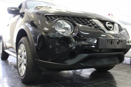 Защита радиатора на Ниссан Джук ( Nissan Juke 2014-) black низ, сетка в бампер NJUK14.black
