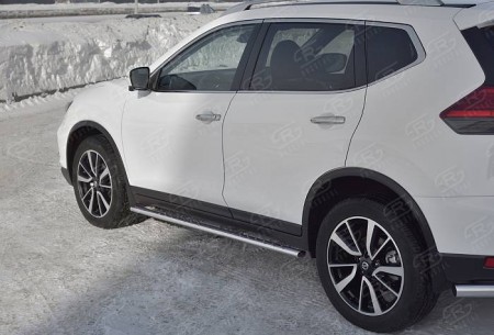 Пороги труба 75х42 овал с проступью NISSAN X-TRAIL (T32) 2018-