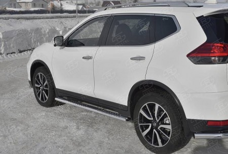 Пороги труба 120х60 овал с проступью NISSAN X-TRAIL (T32) 2015-2018/ 2018-