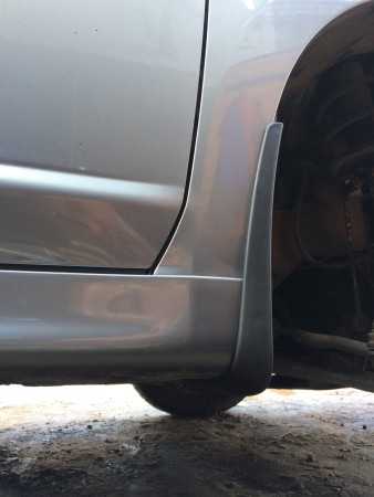 Брызговики передние ( комплект 2шт) Nissan Tiida C11 с 2007-2013