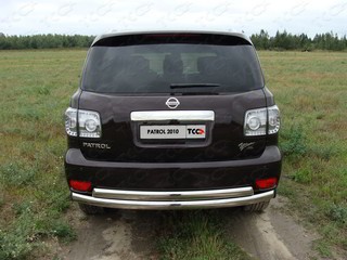 Защита задняя (центральная) 75/75 мм на Ниссан Патрол (Nissan Patrol 2010-2014)